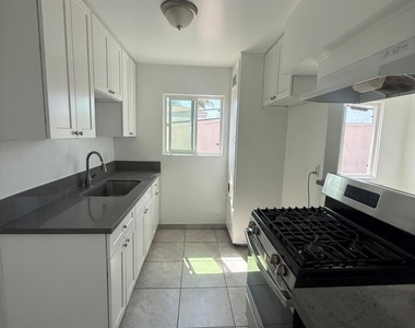 12217 223rd Street - Photo Thumbnail 8