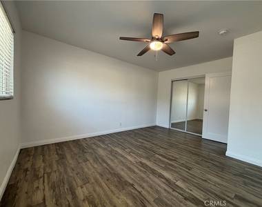 657 Scott Place - Photo Thumbnail 9