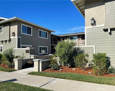 657 Scott Place - Photo Thumbnail 1