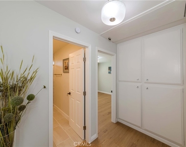 918 Huntington Dr - Photo Thumbnail 10