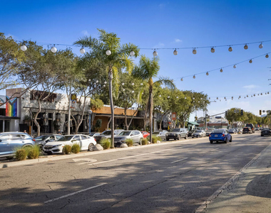 851 N San Vicente Boulevard - Photo Thumbnail 30