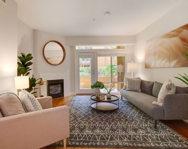 348 S Hauser Boulevard - Photo Thumbnail 5