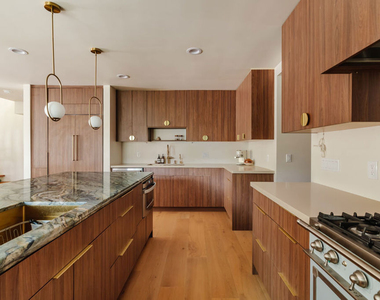 12220 Benmore Terrace - Photo Thumbnail 10