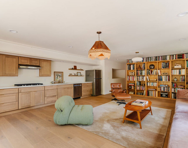 12220 Benmore Terrace - Photo Thumbnail 35