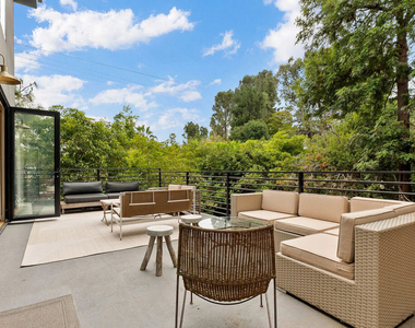 12220 Benmore Terrace - Photo Thumbnail 16