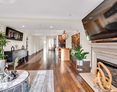 1530 Camden Avenue - Photo Thumbnail 13