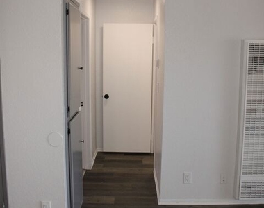 16515 S New Hampshire Avenue - Photo Thumbnail 10