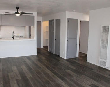 16515 S New Hampshire Avenue - Photo Thumbnail 9
