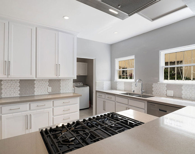 342 N Orange Drive - Photo Thumbnail 13