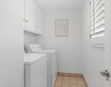13072 Maxella Avenue - Photo Thumbnail 8
