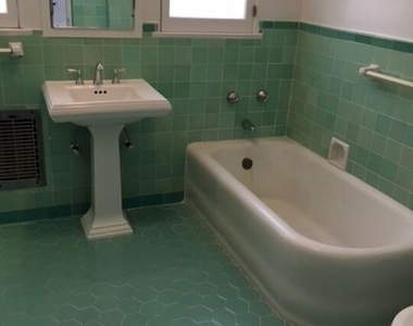 8124 Blackburn Avenue - Photo Thumbnail 10