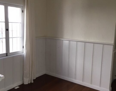 8124 Blackburn Avenue - Photo Thumbnail 3