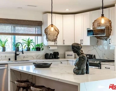 4328 Edenhurst Avenue - Photo Thumbnail 17