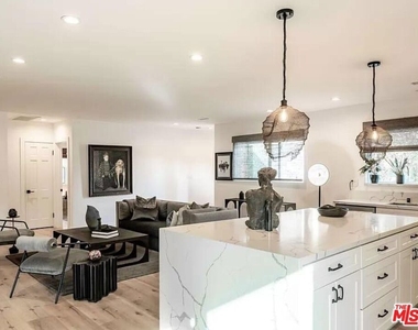 4328 Edenhurst Avenue - Photo Thumbnail 19