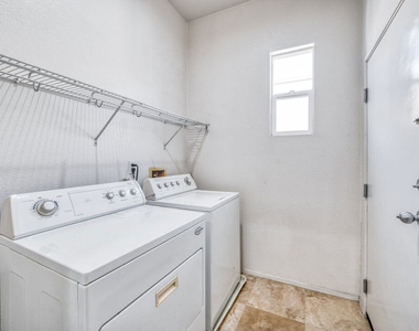 1133 Jewett Drive - Photo Thumbnail 27