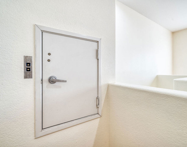 1133 Jewett Drive - Photo Thumbnail 26