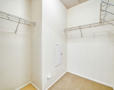 1133 Jewett Drive - Photo Thumbnail 21