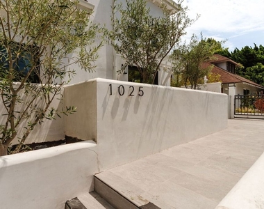 1025 Euclid Street - Photo Thumbnail 34