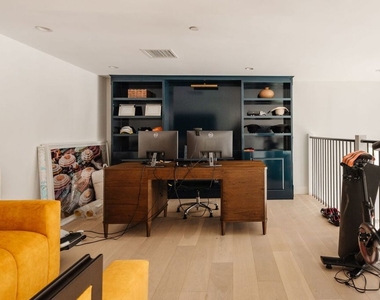 1025 Euclid Street - Photo Thumbnail 20