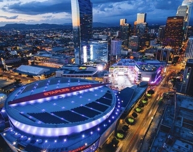 900 W Olympic Boulevard - Photo Thumbnail 33