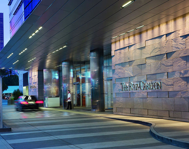 900 W Olympic Boulevard - Photo Thumbnail 35