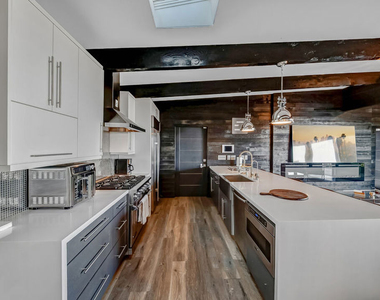 1664 Mountcrest Avenue - Photo Thumbnail 19
