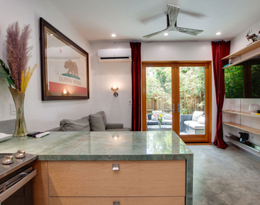 4135 Michael Avenue - Photo Thumbnail 11