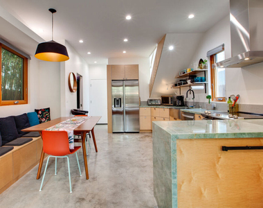 4135 Michael Avenue - Photo Thumbnail 19