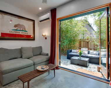 4135 Michael Avenue - Photo Thumbnail 10