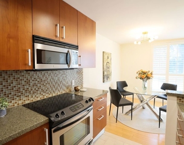 4407 Francis Avenue - Photo Thumbnail 3