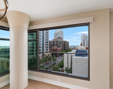 645 Front St - Photo Thumbnail 16
