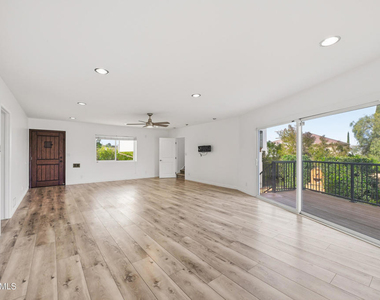 5076 Escobedo Drive - Photo Thumbnail 7