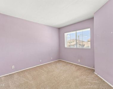 556 Myrtle Court - Photo Thumbnail 23