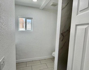 85041 Cairo Street - Photo Thumbnail 18