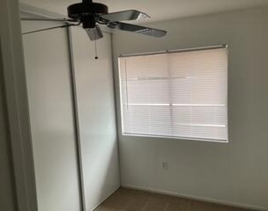 42300 Wisconsin Avenue - Photo Thumbnail 10