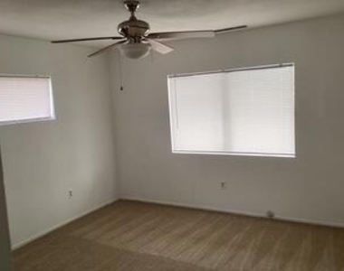 42300 Wisconsin Avenue - Photo Thumbnail 11
