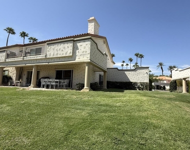 326 Vista Royale Drive - Photo Thumbnail 34