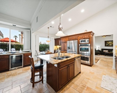 370 Cypress Point Drive - Photo Thumbnail 4