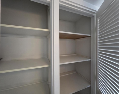 735 E Louise Drive - Photo Thumbnail 22