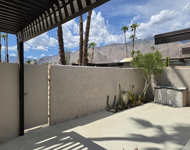 723 E Louise Drive - Photo Thumbnail 33