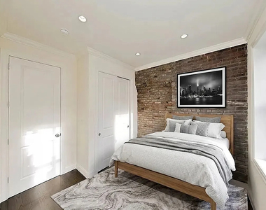 338 East 55th Street - Photo Thumbnail 4