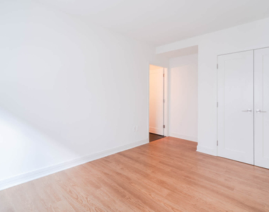 175 Kent Avenue - Photo Thumbnail 24