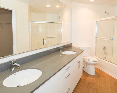 6150 De Soto Avenue - Photo Thumbnail 16