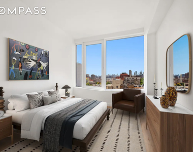 Madison Avenue - Photo Thumbnail 2