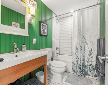 212 Lumber Ln - Photo Thumbnail 23