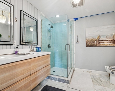 212 Lumber Ln - Photo Thumbnail 20