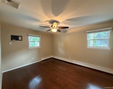 40 Edgewood Road - Photo Thumbnail 6
