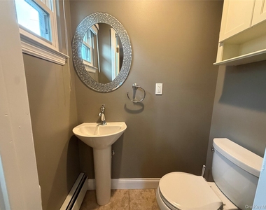 40 Edgewood Road - Photo Thumbnail 7