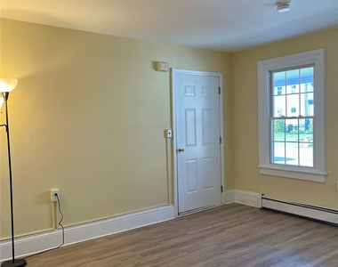 46 E Market Street - Photo Thumbnail 2