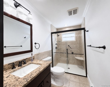 40 Edgewood Road - Photo Thumbnail 9
